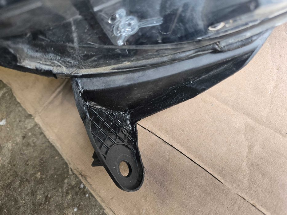 lampa przód Renault Captur 1 , Captur 1 lift