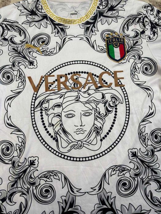Футбольна джерсі Puma Italy FIGC "Versace Style" Concept Edition розмір L