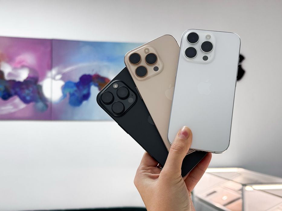 iPhone 16 Pro 256 GB Biały Desert Czarny Tytan jak Nowy Sklep Gwar