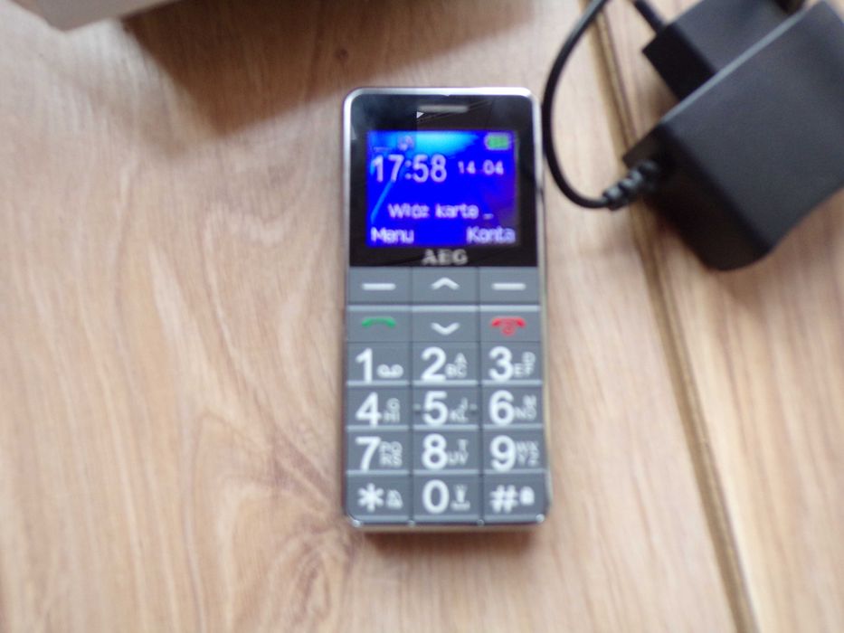Telefon AEG duże cyfry, dla dziecka lub seniora