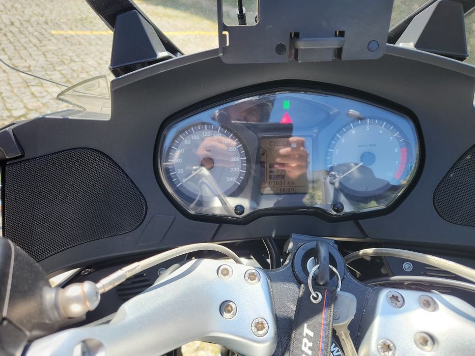 BMW R 1200 RT como nova