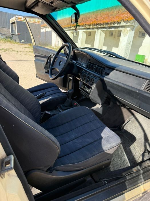 Mecedes 190d 2.0, 4 Velocidades