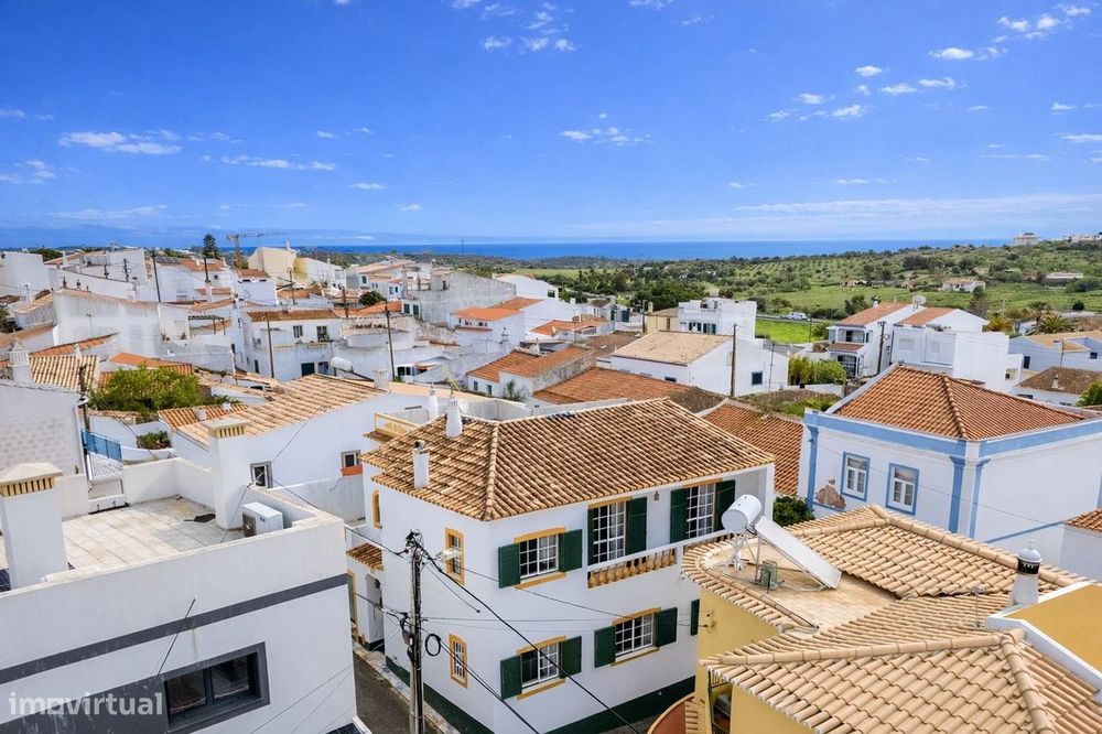 Moradia T4 Com Garagem Para Venda Em Espiche