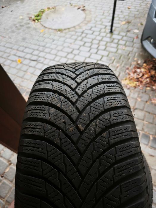 Opony zimowe 205/60/r16