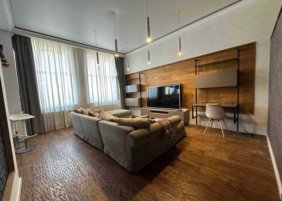 Продам 3х кімнатну квартиру 98 м2 ЖК Loft Клубный дом Центр Парк