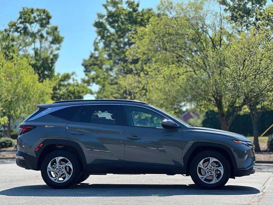 Hyundai Tucson      2024