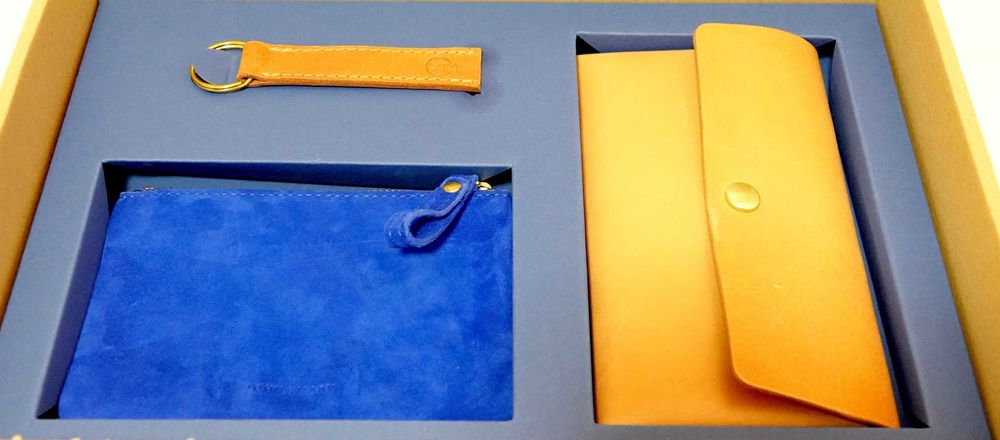 Portfel, saszetka i brelok John & Mary, ekskluzywny zestaw prezentowy