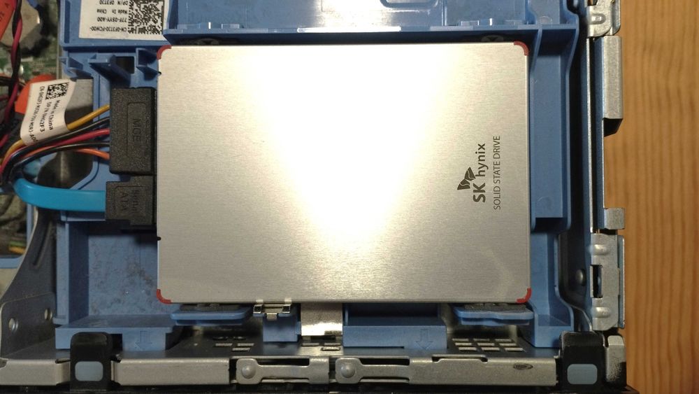 PC - Dell OptiPlex 3050 i5-7500/3.4Ghz/8GB DDR4/256GB SSD