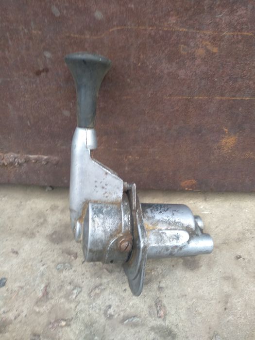 Кран ручного тормоза