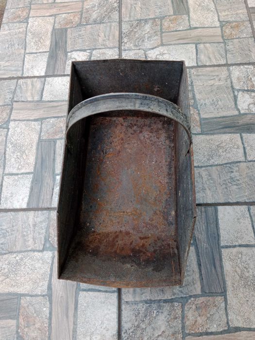 Stara węglarka do węgla