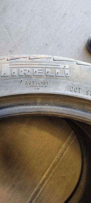 Продам резину 225×45R18