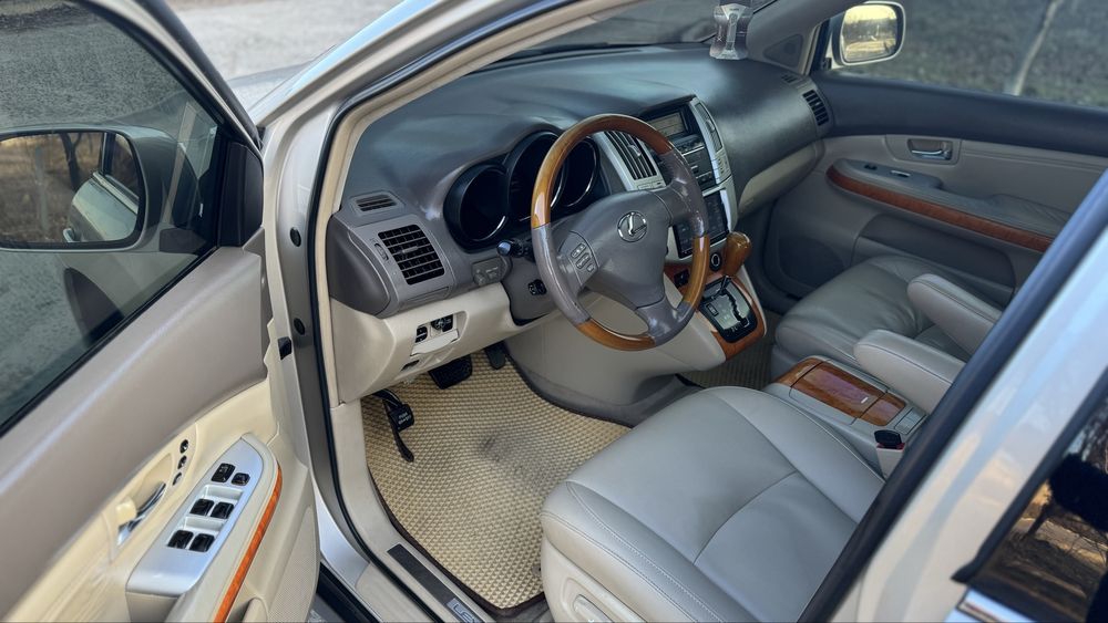 Lexus RX 330 газ/бенз Автомат