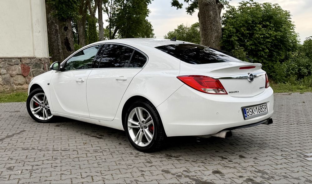 Opel Insignia 2.0 Turbo 4x4 Benzyna