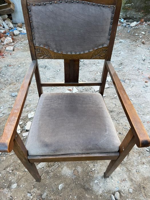 Taborety ,krzesła wyprzedaż.