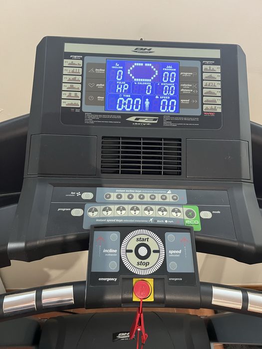 Passadeira / Esteira Ergométrica BH Fitness F3 Domfif