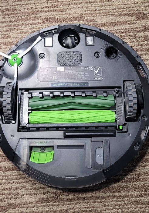 iRobot Roomba i7+, Na gwarancji, Czarny, z samoczyszczącą stacją