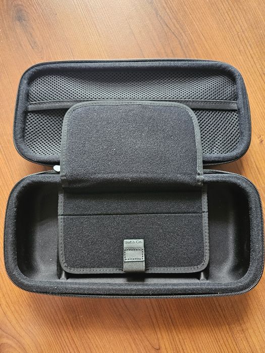 Skull & Co. Maxcarry pokrowiec, etui do konsoli Nintendo switch oled