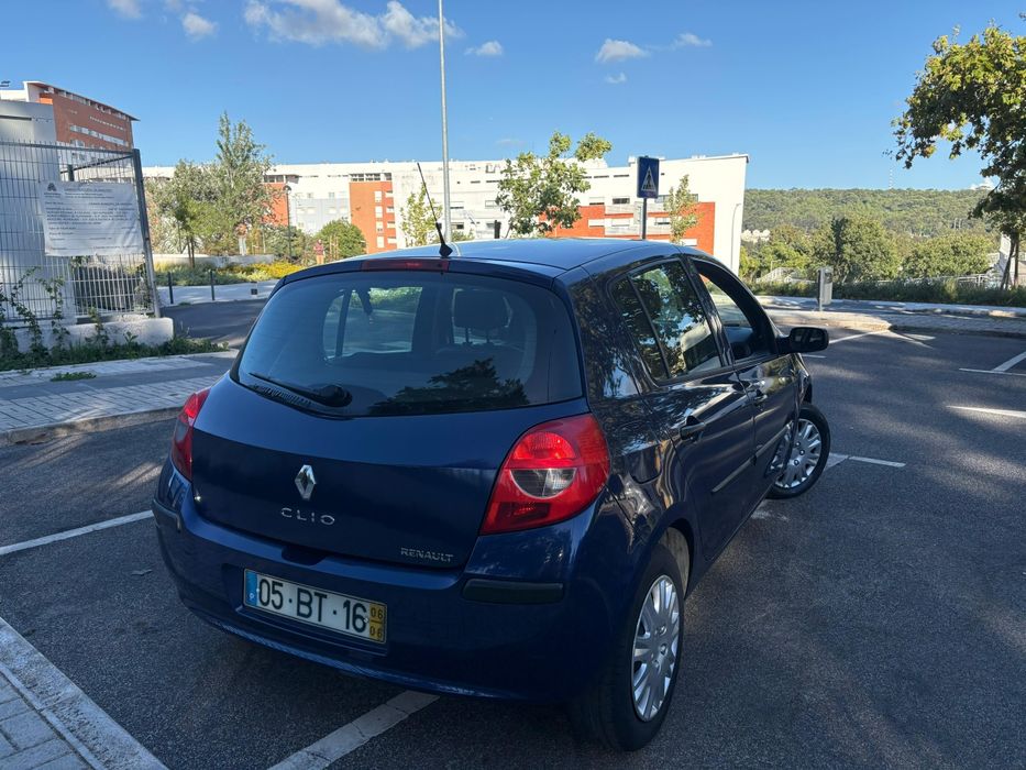 Renault Clio III gasolina