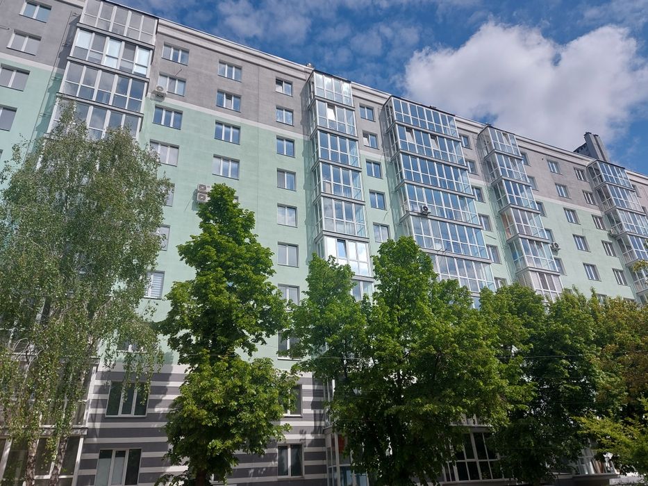 Терміново! 1 кім. З гардеробною та великою лоджію