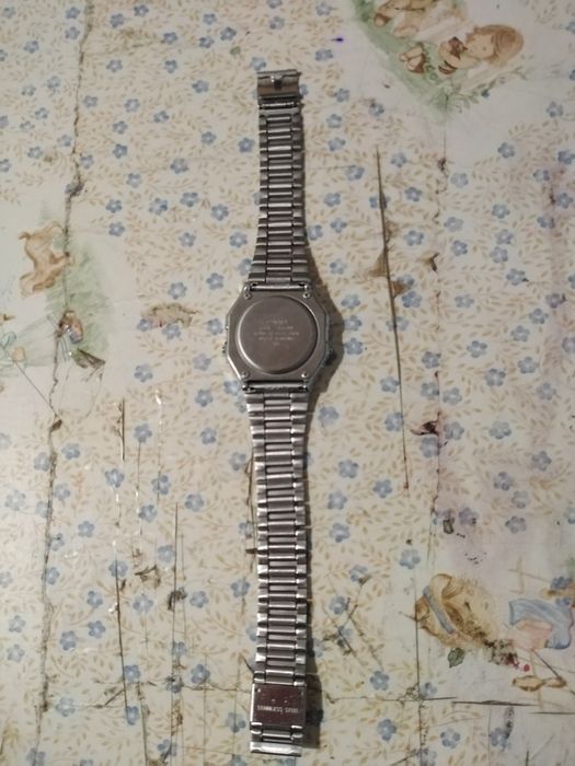 Vendo o relógio bom estado