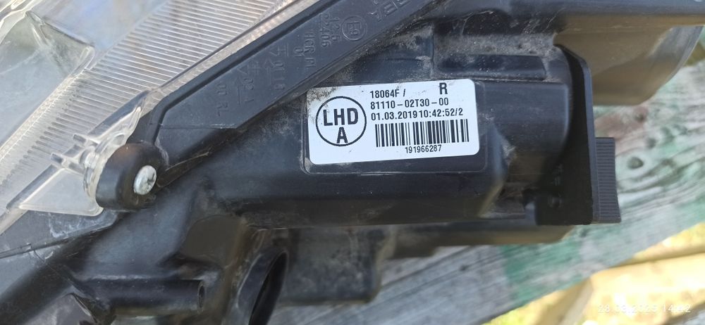 Reflektor oryg. Prawy i Lewy do Toyota Corolla 2019