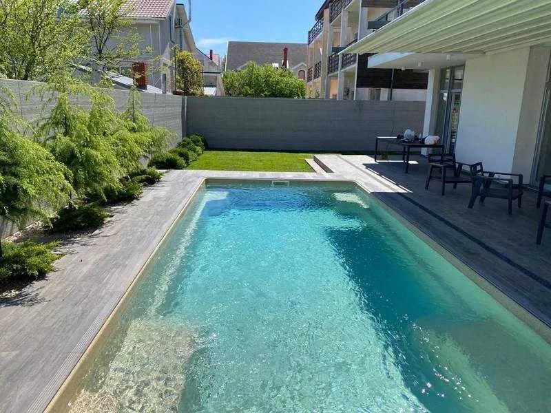 сотрудничаю! видео! дом с бассейном, Совиньон-1, близость моря