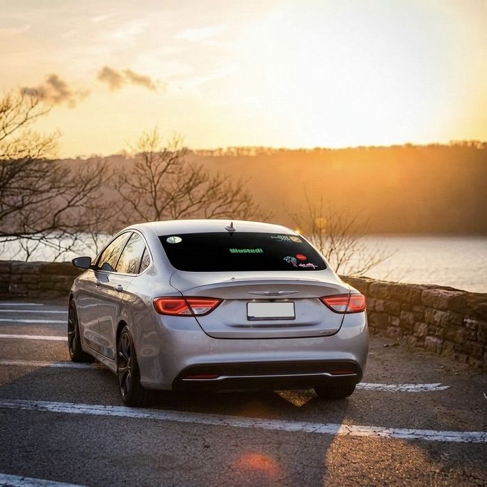 Chrysler 200