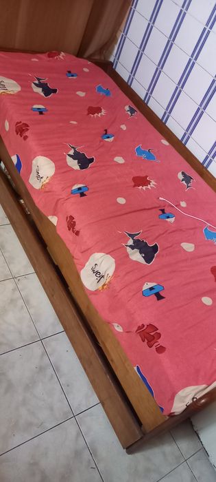 Cama duplo com colchão