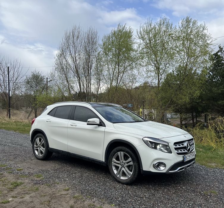 Mersedes benz - GLA 250