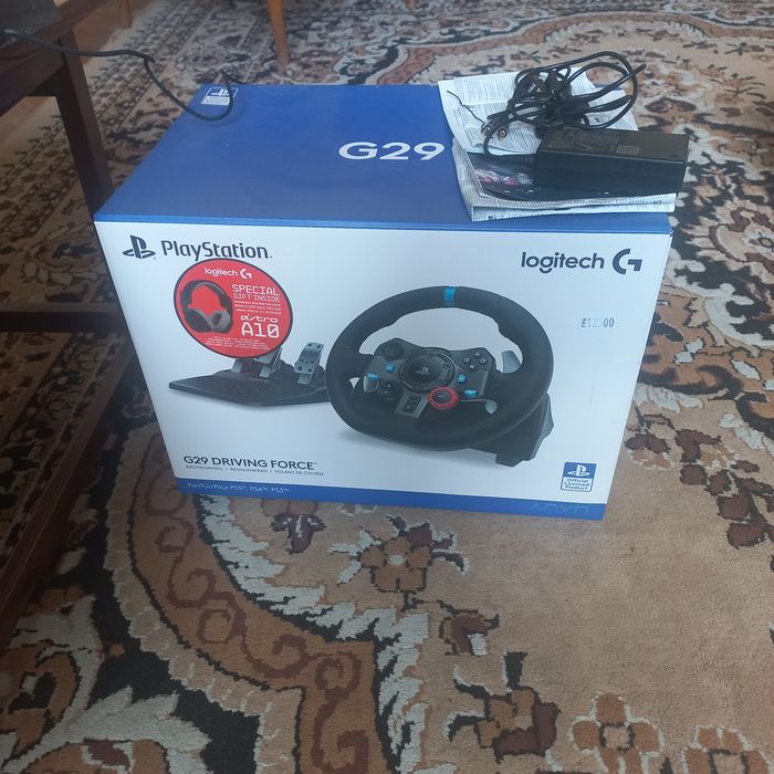 Руль, педали Logitech G29