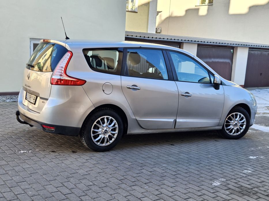 Renault Grand Scenik 2011r.