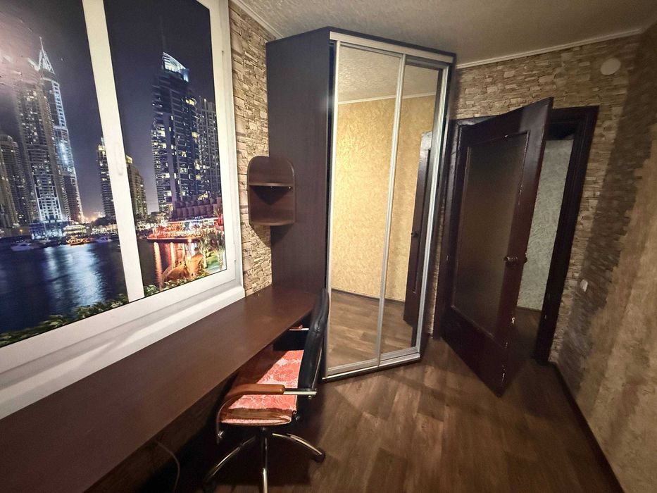 Оренда 2к квартири на пл. Визволення