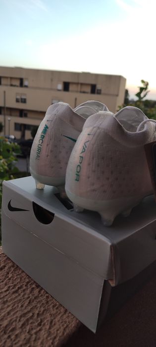 Chuteiras Nike Mercurial Vapor 17 Elite Pro AG (Relva Artificial)