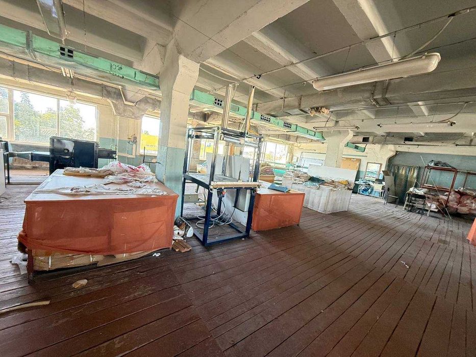 Оренда виробничого або складського приміщення 250 кв.м. є обладнання