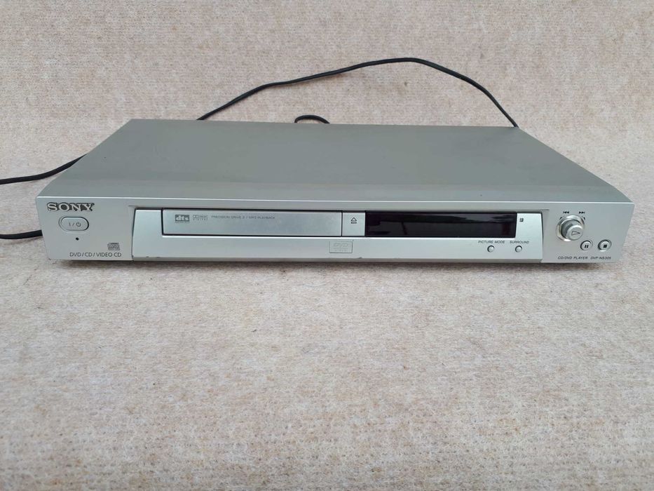 Odtwarzacz CD/DVD Sony DVP-NS305