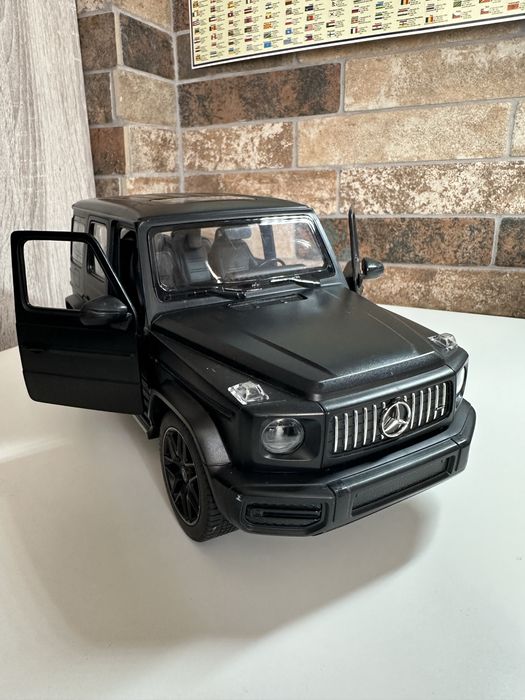 Mercedes Benz G 63 1:14 на радіокеруванні