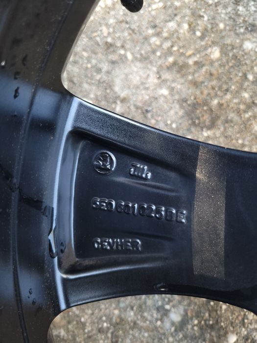 Koła Zimowe Alufelgi Skoda Octavia 205/60 R16