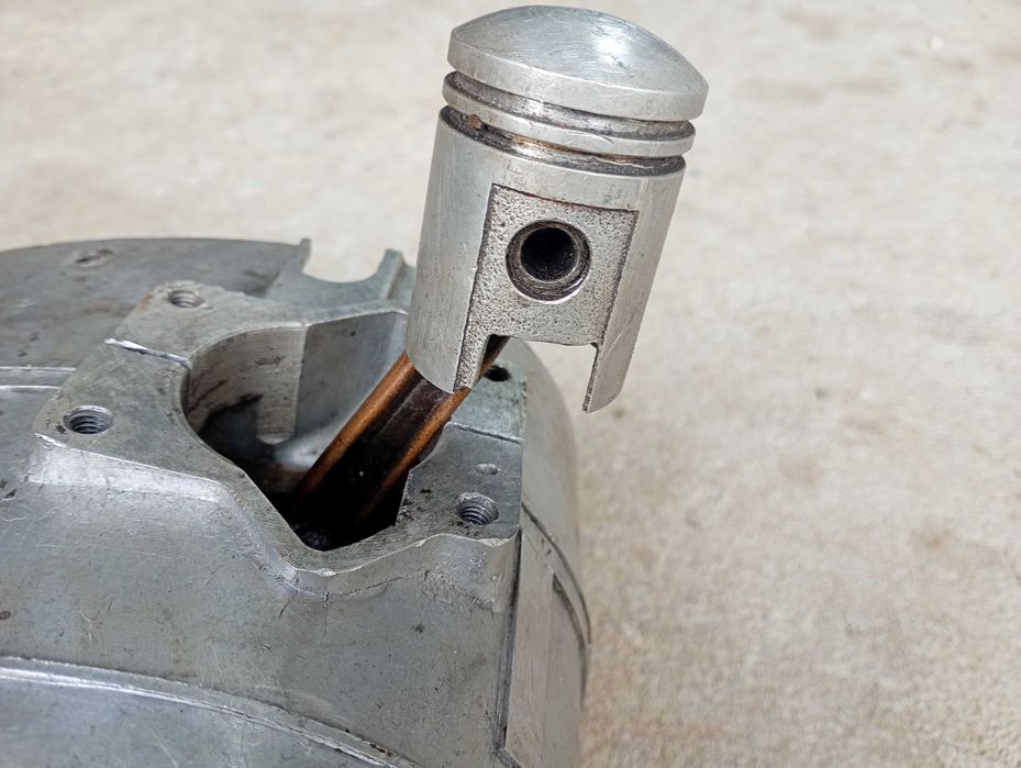Silnik Romet Komar S38