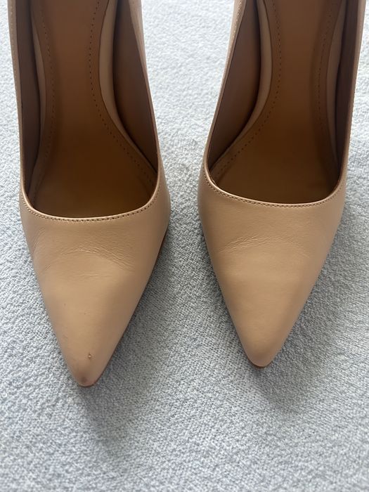 Buty na szpilkach