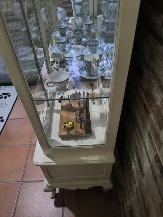 Cristaleira / Lacada Vitrine
