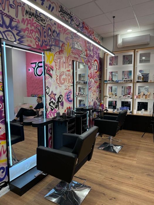 Sprzedam salon kosmetyczny i barbershop w centrum Warszawy
