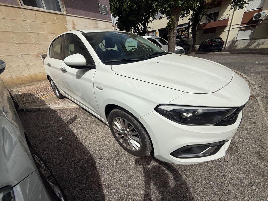 Vendo Fiat Tipo 1.3 Gasóleo 2022