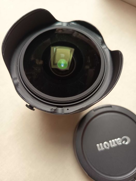 Canon EF 8-15 f/4 L Fisheye USM