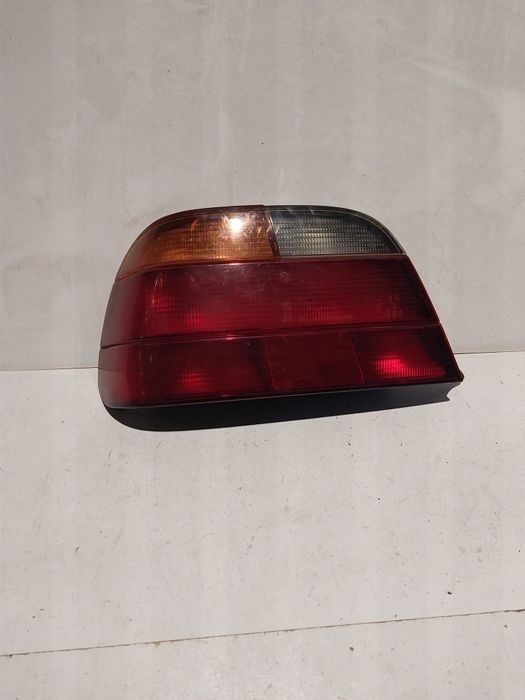 Bmw 7 e 38 lewa tylna lampa lewy tył
