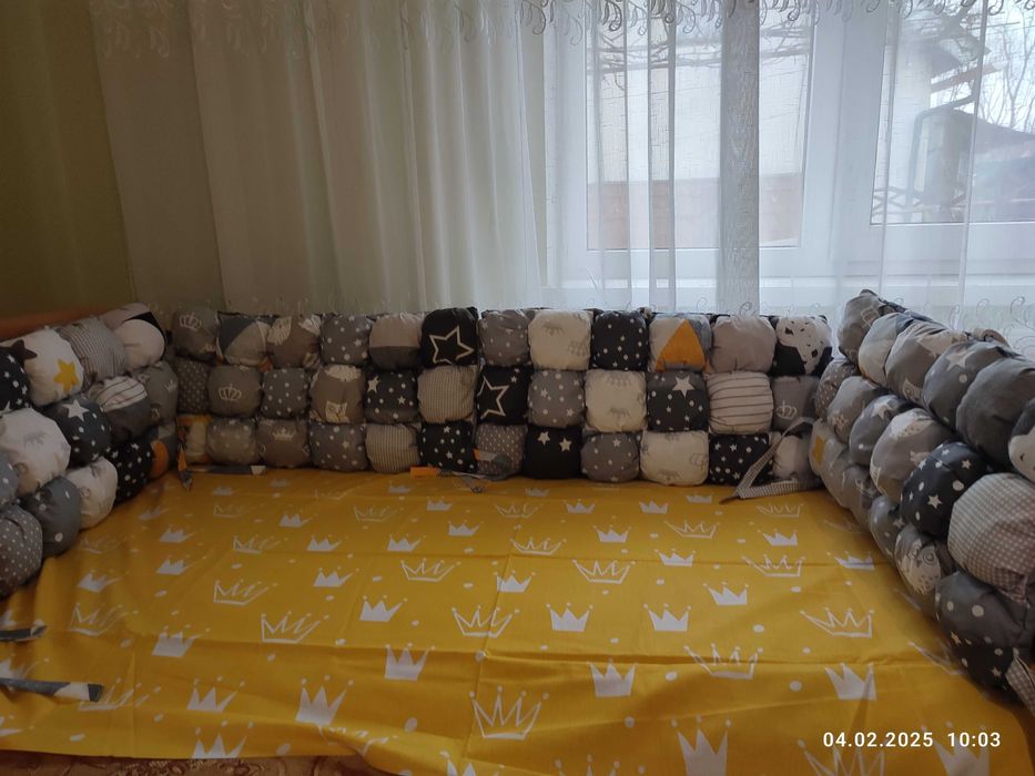 Бортики -помпони