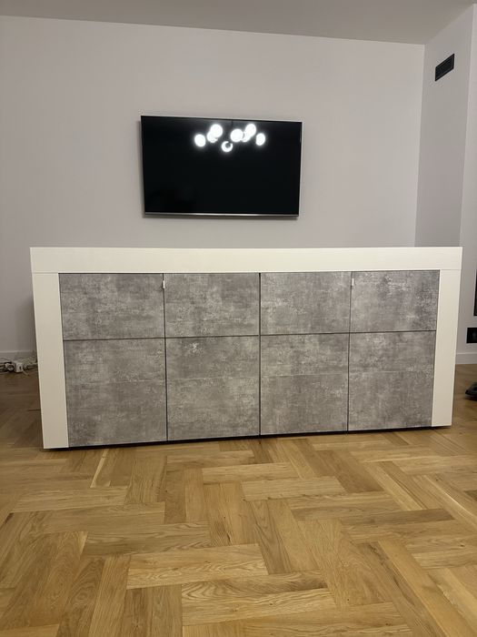 Komoda biała lakierowana