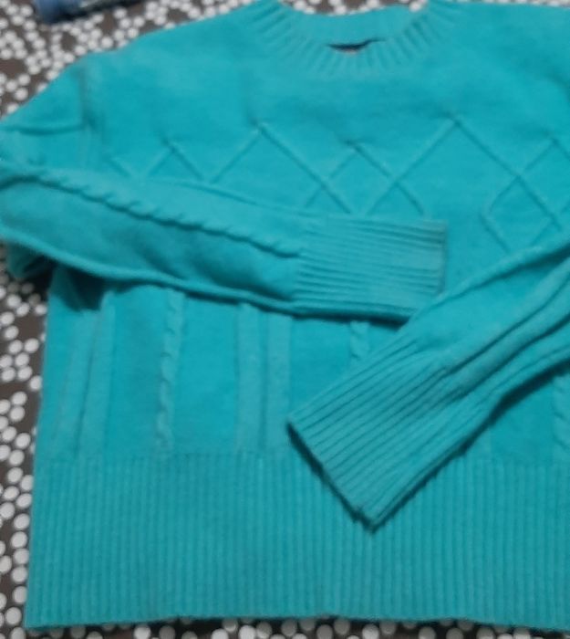 Camisola em malha . Tamanho M. Marca Ferrache