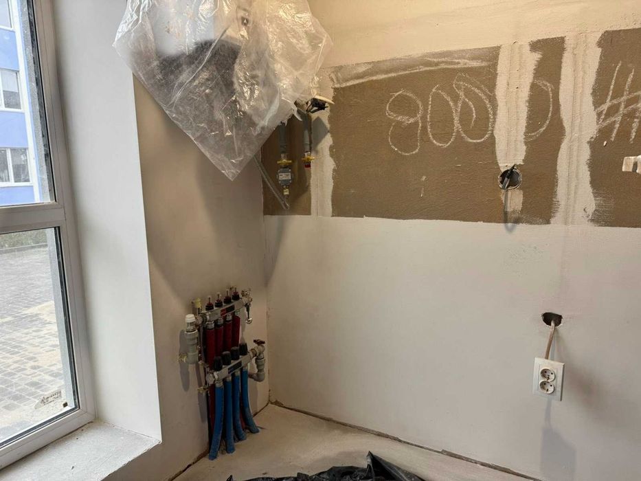 Квартира в новому будинку 43кв.м.