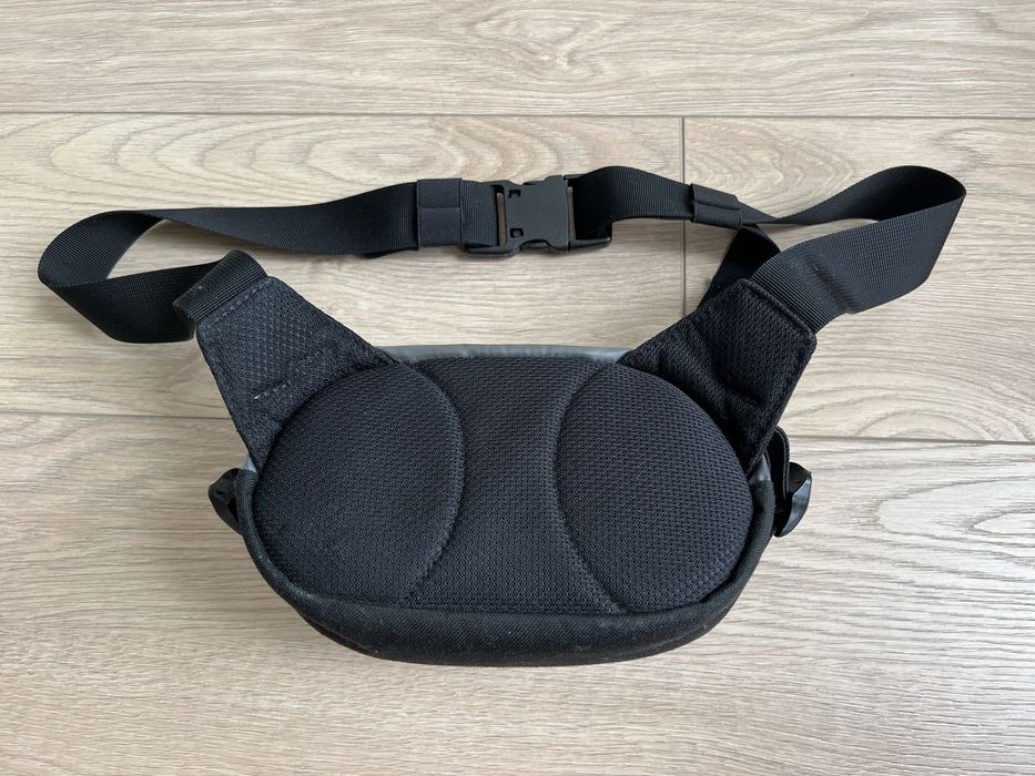 Сумка поясна бананка fanny pack hip pack Resin Graphite