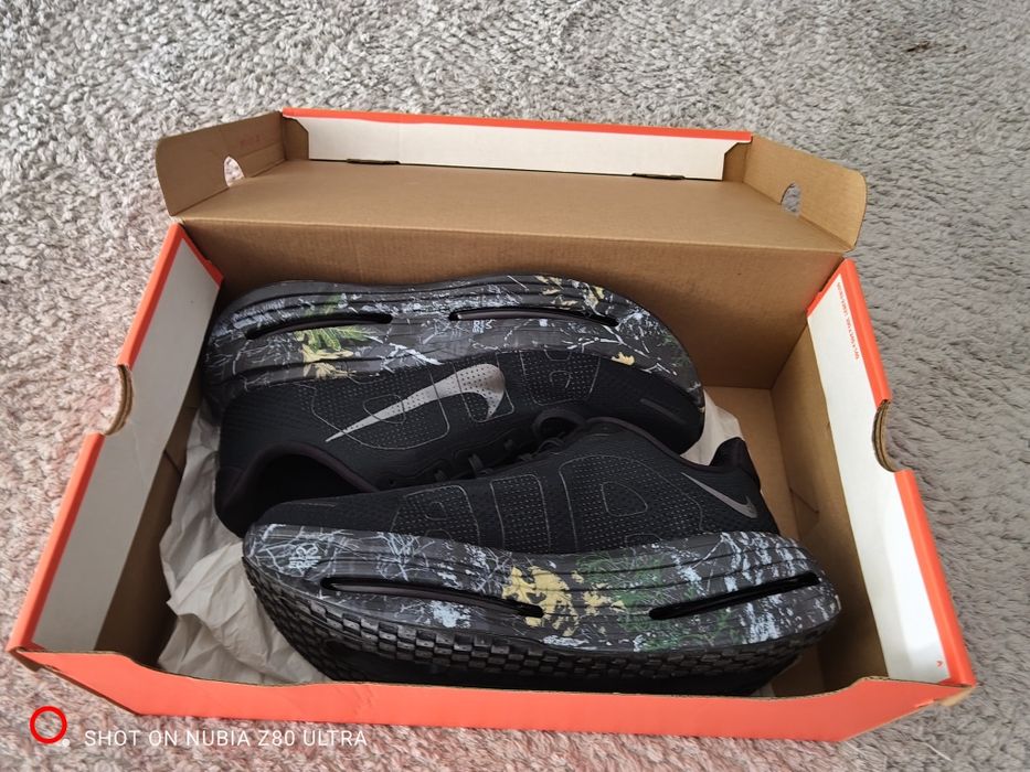 Nike Volmero premium